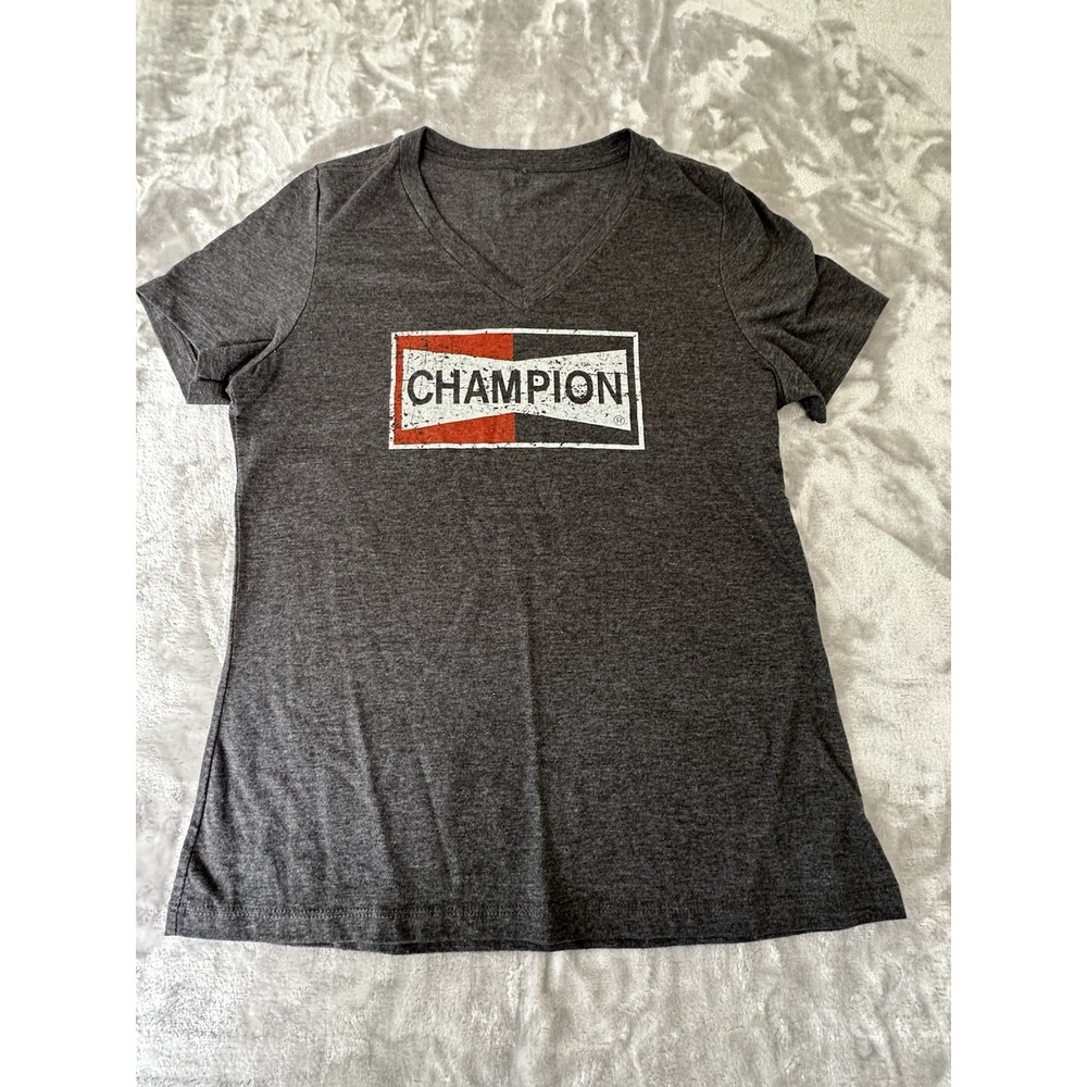 Champion T-Shirt Women's V-Neck Tee Gray Size Medium Short Sleeve EUC